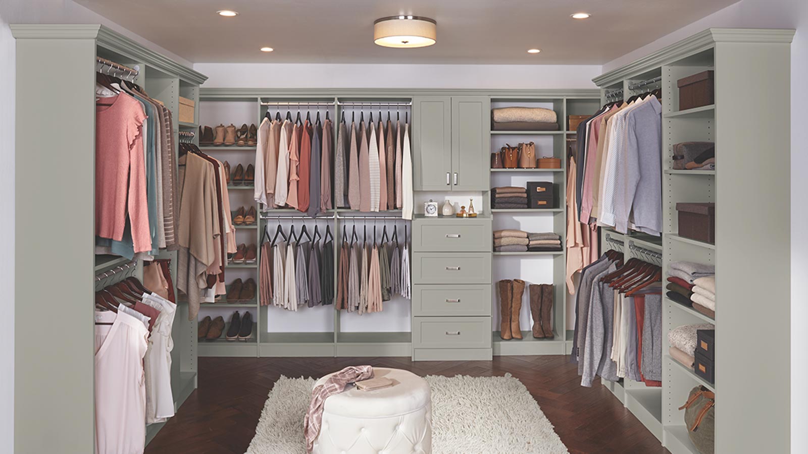 Rubbermaid Heirloom Closet